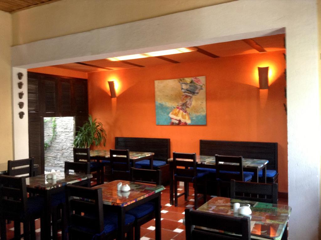 Aluna Hostel B&B Santa Marta  Luaran gambar